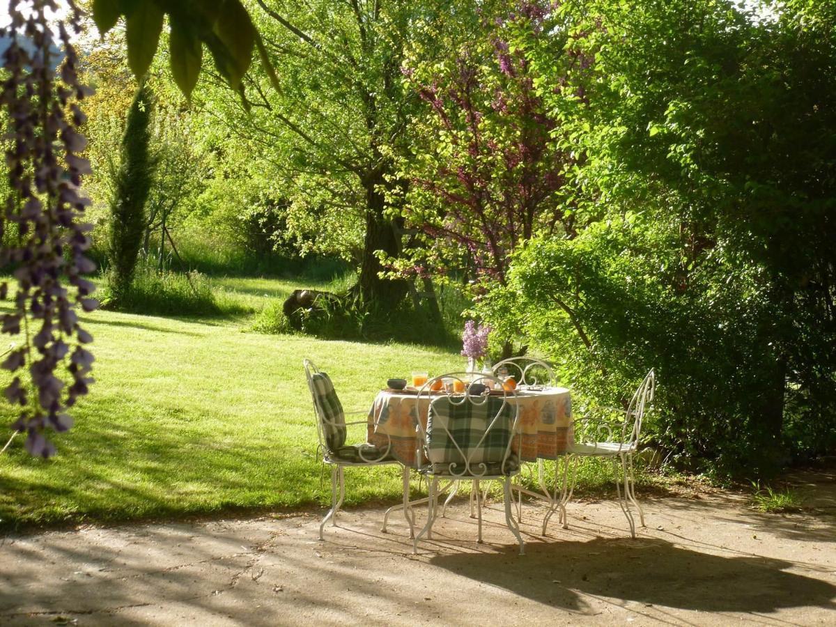 Bed and Breakfast Campagne de Pré Grand Saint-Étienne-les-Orgues Esterno foto